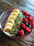 Pyszny smoothie bowl na śniadanie w 10 minut